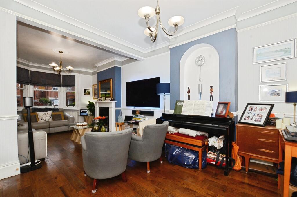 Additional image 18 of Cornwall Road, Harpenden