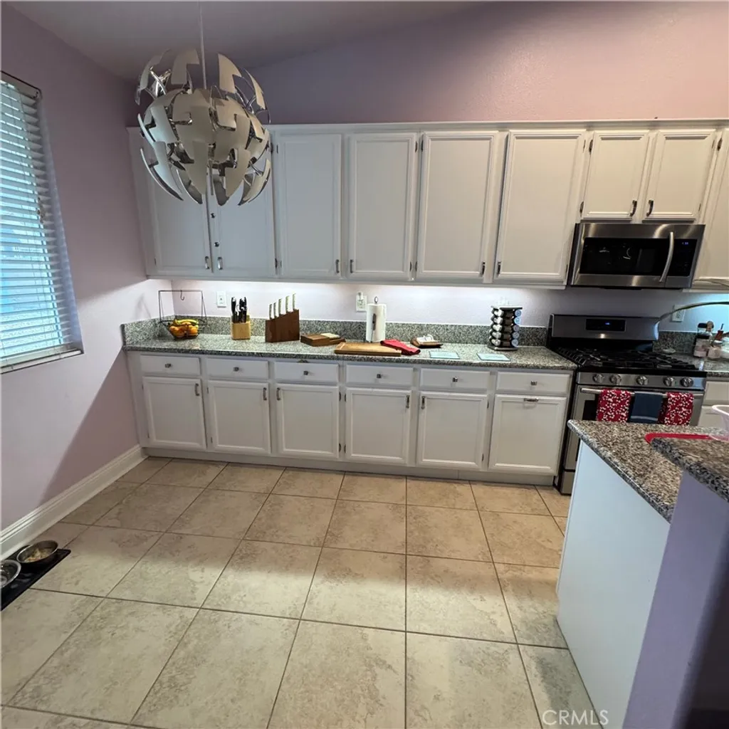 Additional image 67 of 44528 Camolin Lane, Lancaster, CA 93534