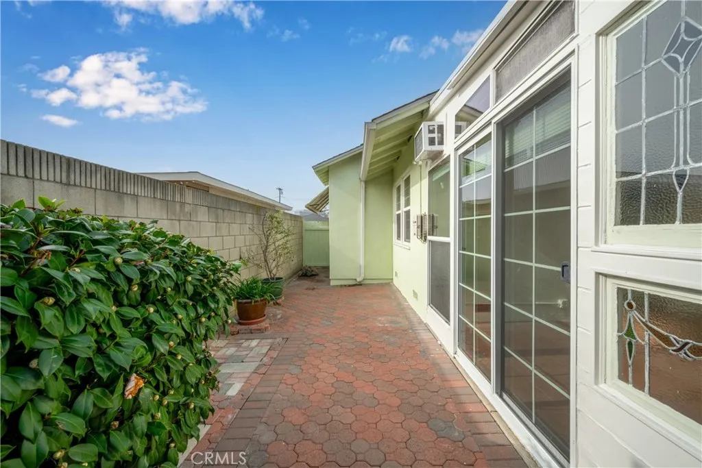 Additional image 118 of 3022 Heather Rd, Long Beach, CA 90808