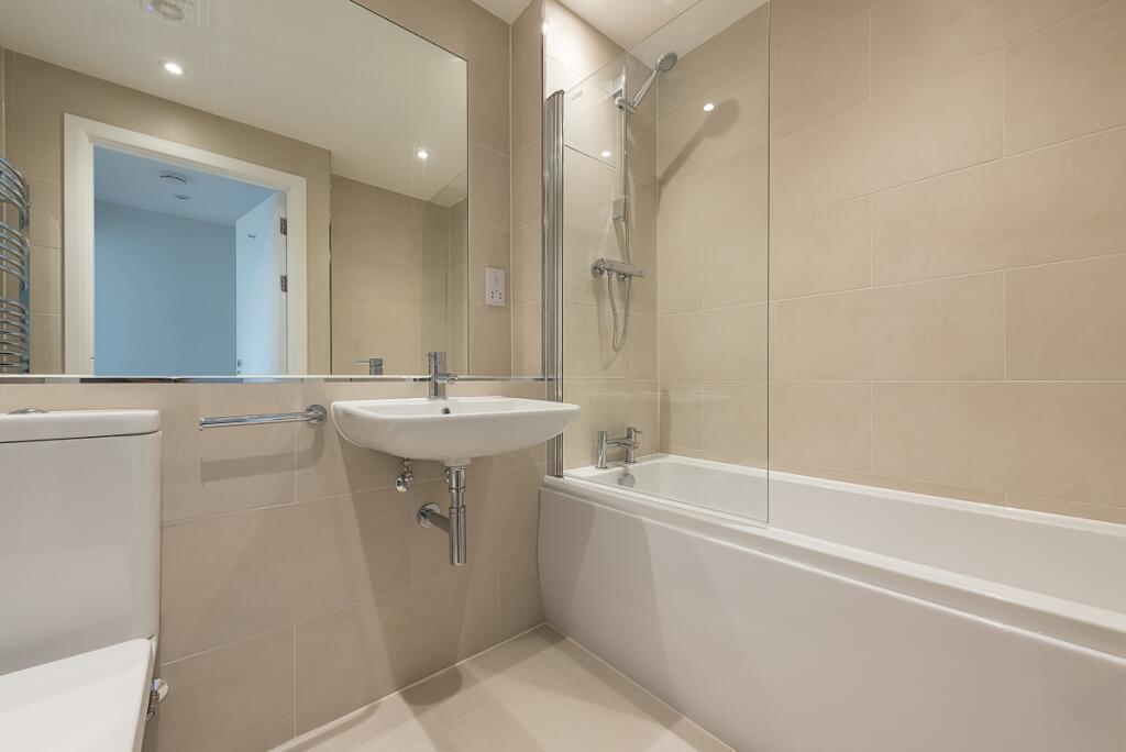 Additional image 4 of The Ridgeway St. Albans AL4