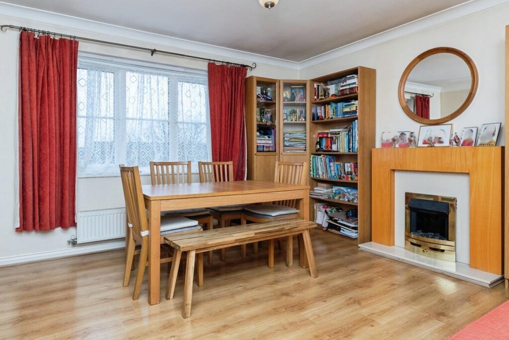 Additional image 6 of Gorseway, Hatfield