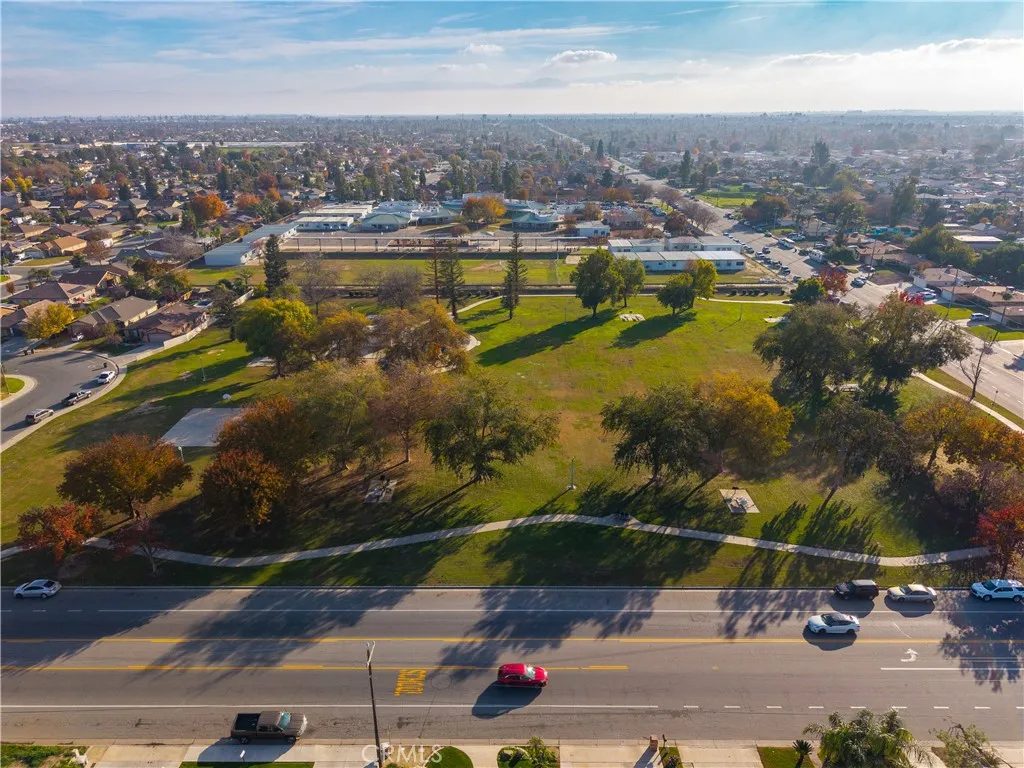 Additional image 18 of 3817 Harris Rd, Bakersfield, CA 93313