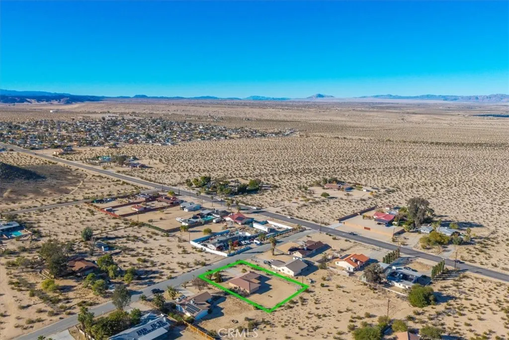 Additional image 42 of 5753 La Luna, 29 Palms, CA 92277