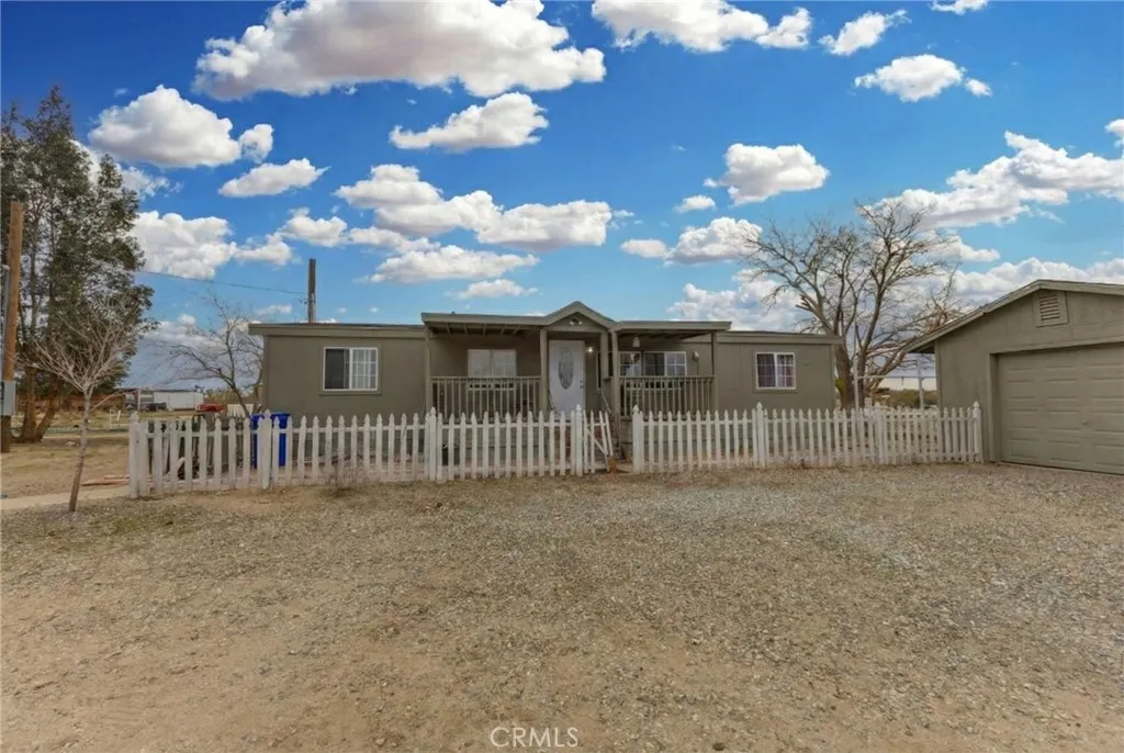 Additional image 30 of 18967 Tawney Road #A/B, Adelanto, CA 92301