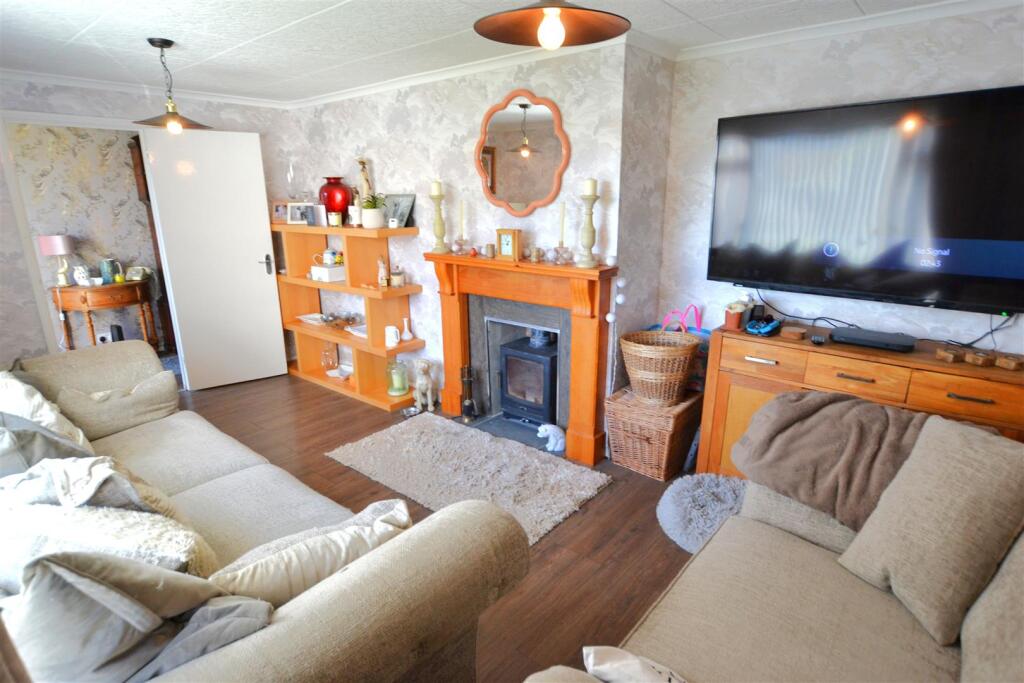 Additional image 5 of Cecil Crescent, Hatfield