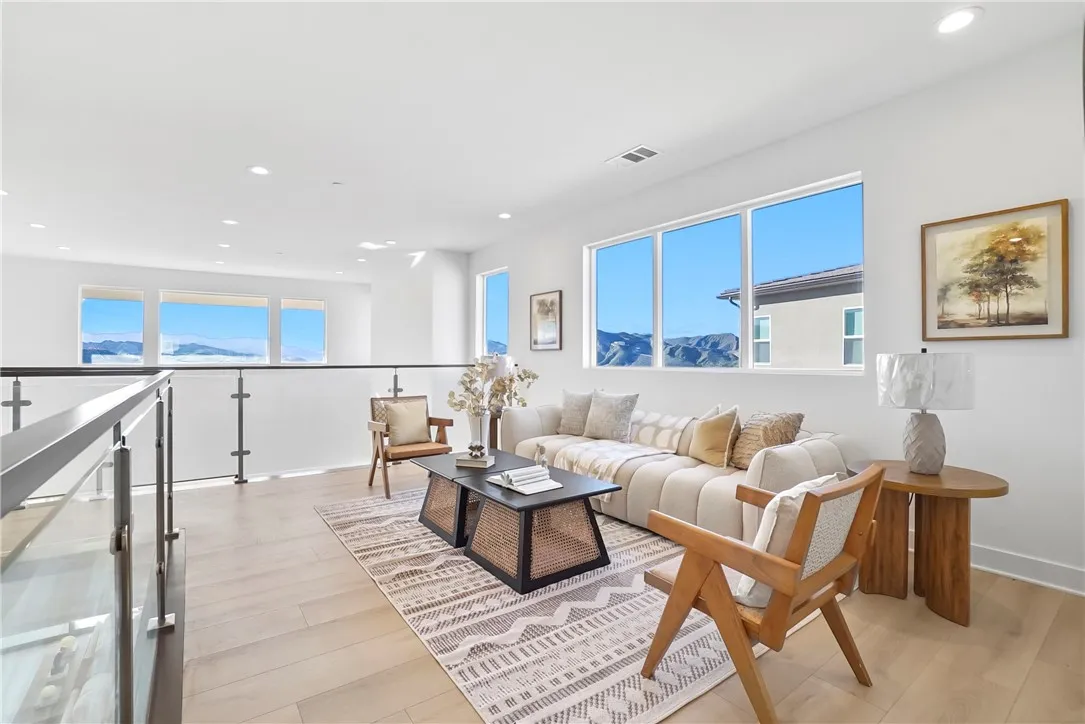 Additional image 86 of 27392 Dialogue Way, Valencia, CA 91381