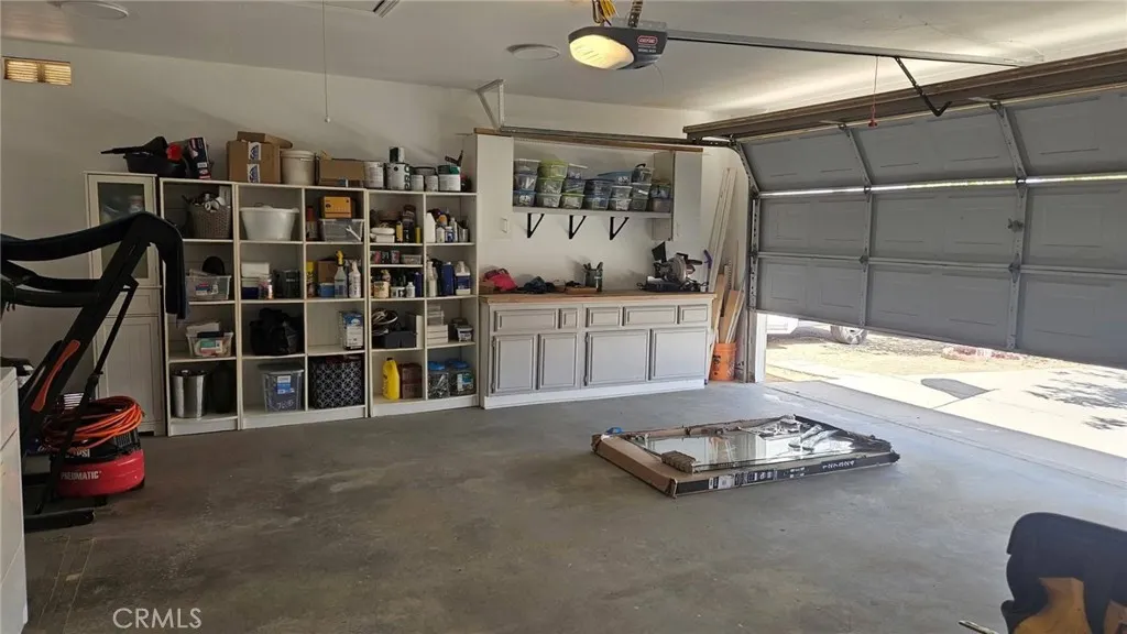 Additional image 34 of 10409 Redwood Blvd, California City, CA 93505