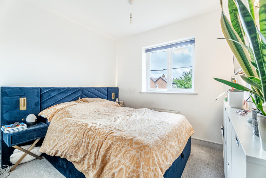 Additional image 7 of Lawrence Close, Smallford, St. Albans, Hertfordshire, AL4