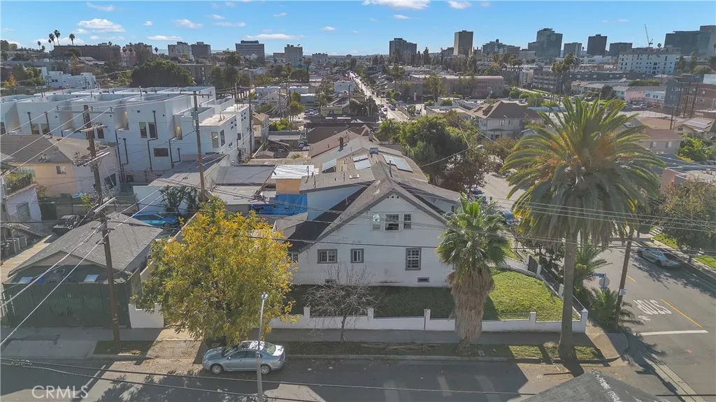 Additional image 5 of 152 N Benton Way, Los Angeles, CA 90026