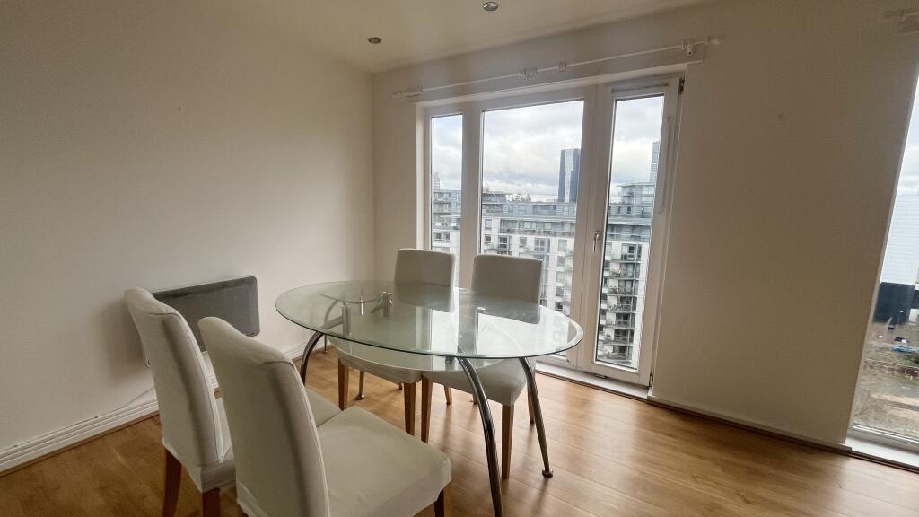 Additional image 4 of Royal Arch