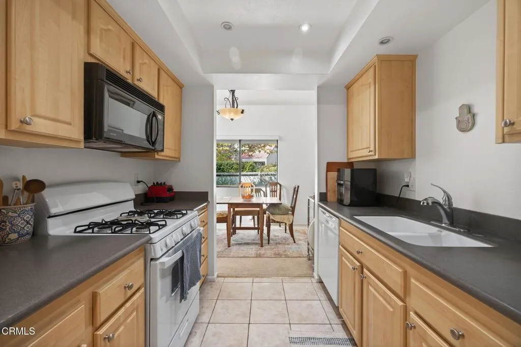 Additional image 15 of 202 N Carrillo Road Unit E, Ojai, CA 93023