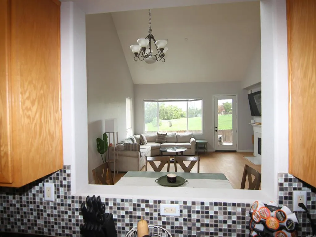 Additional image 49 of 445 Poets Square, Fallbrook, CA 92028