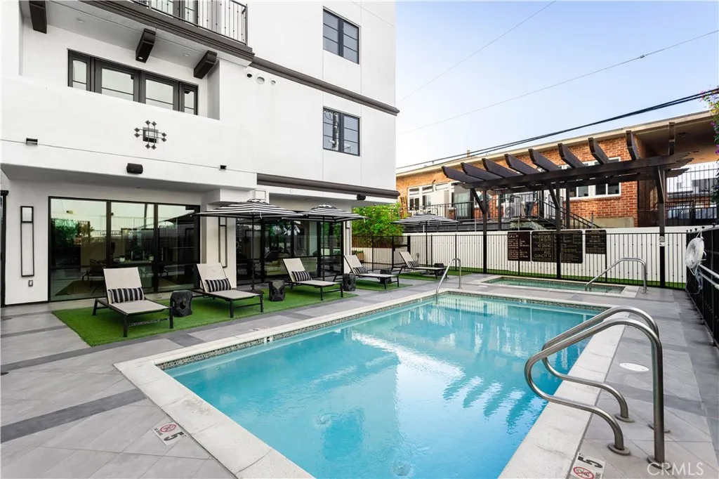 Additional image 24 of 1333 S Orange Grove Avenue Unit 111, Los Angeles, CA 90019