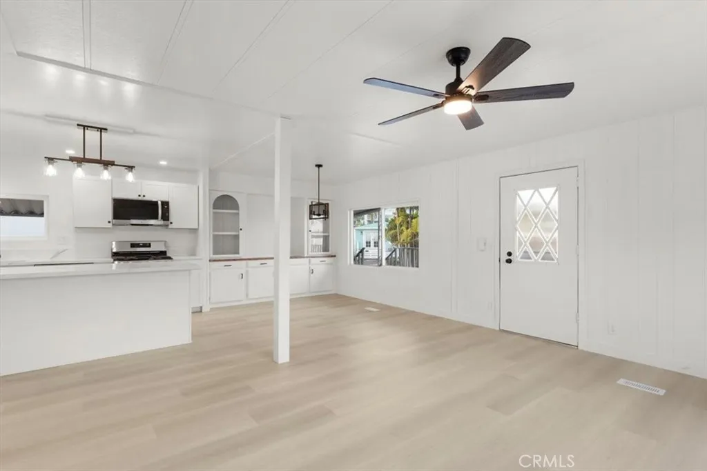 Additional image 56 of 80 Huntington St Unit 701, Huntington Beach, CA 92648