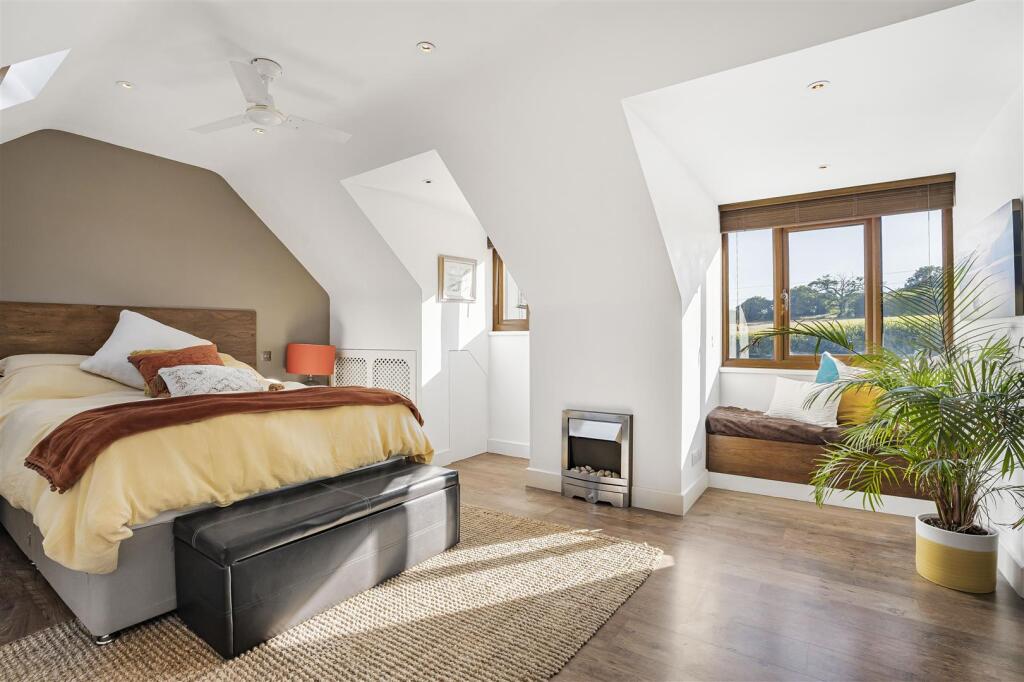 Additional image 15 of Codicote Road, Welwyn