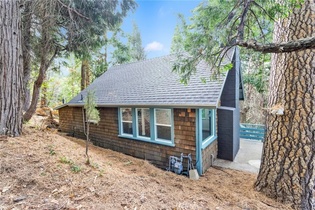 Additional image 4 of 480 Valley Road, Crestline, CA 92325