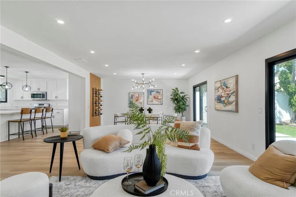 Additional image 8 of 8400 Chimineas Avenue, Northridge, CA 91325