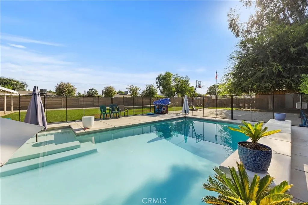 Additional image 94 of 2105 Jason St, Bakersfield, CA 93312