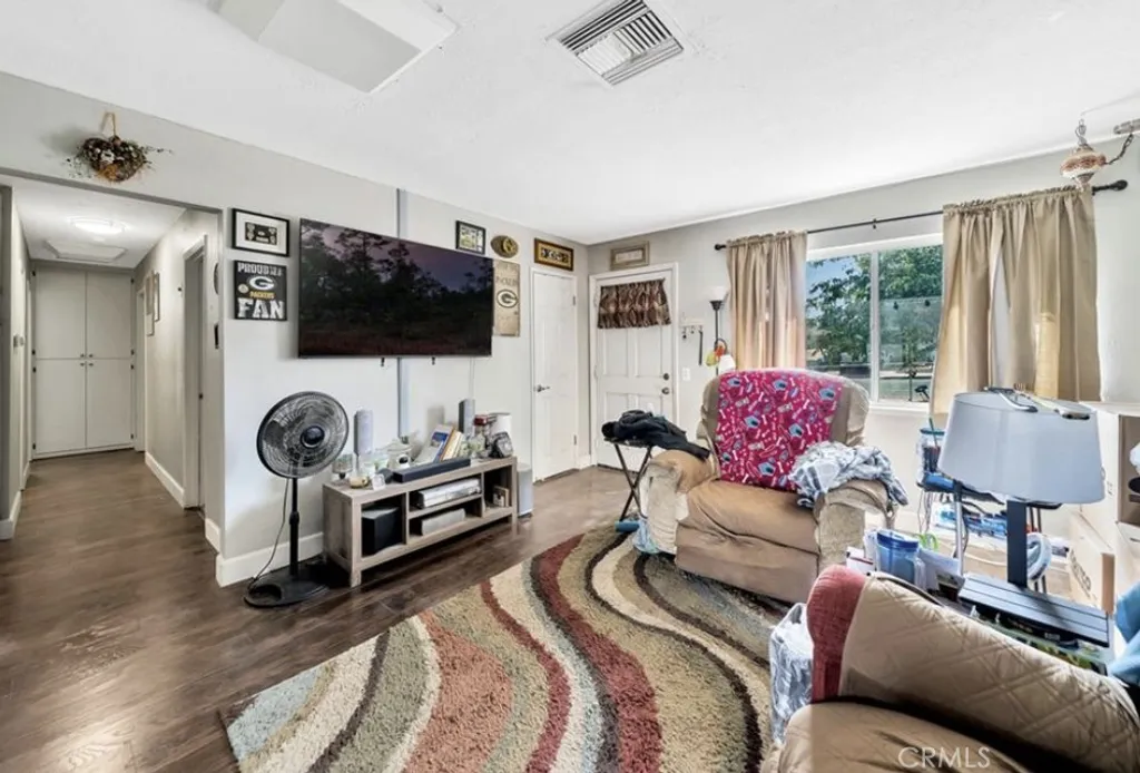 Additional image 16 of 1725 De Anza St, Barstow, CA 92311