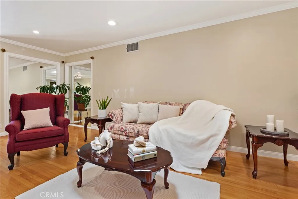 Additional image 40 of 1116 W 21st Street, Santa Ana, CA 92706