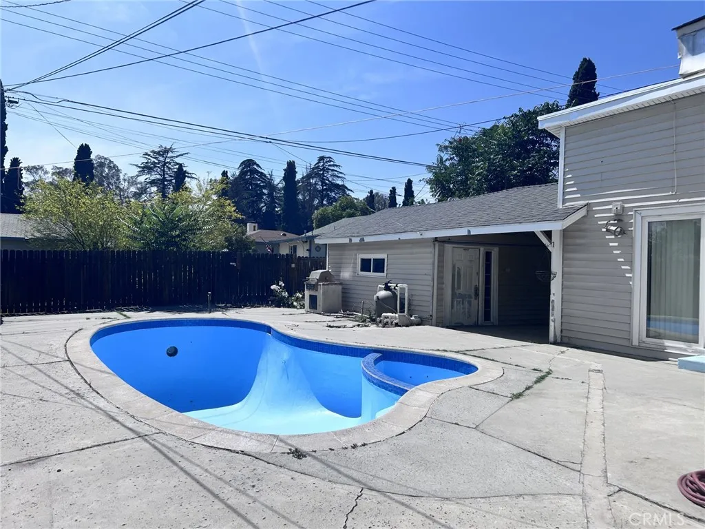 Additional image 3 of 1065 N San Gorgonio Ave, Banning, CA 92220