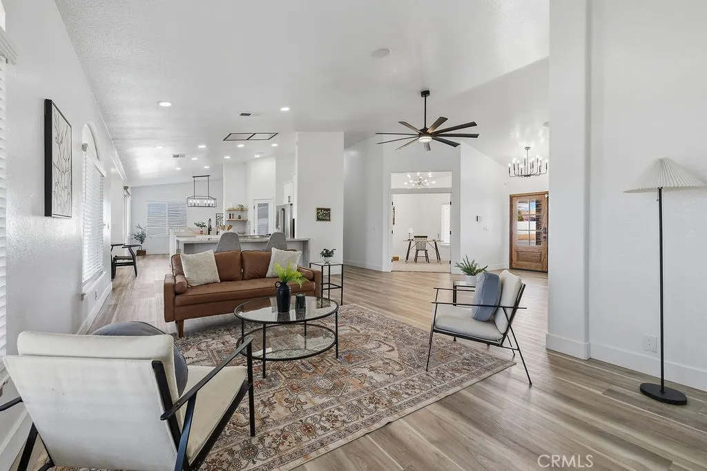 Additional image 33 of 18785 Sahale, Apple Valley, CA 92307