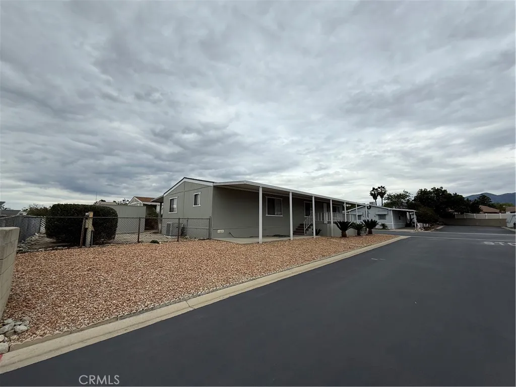 Additional image 19 of 2598 Ayala Drive Unit 27, Rialto, CA 92376