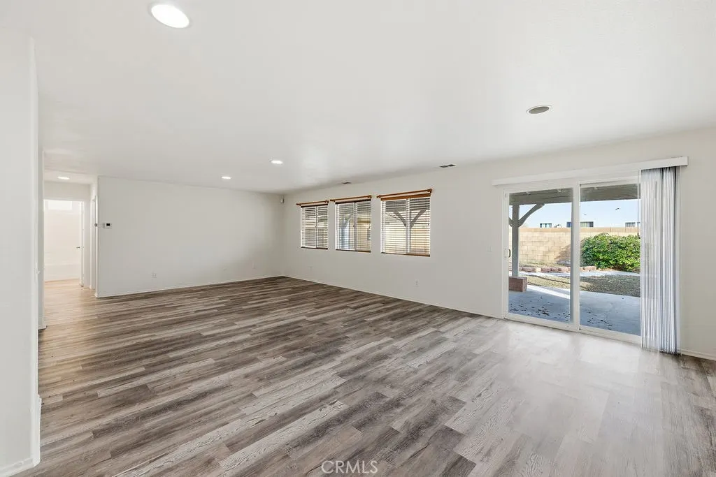 Additional image 66 of 43336 22nd St W, Lancaster, CA 93536