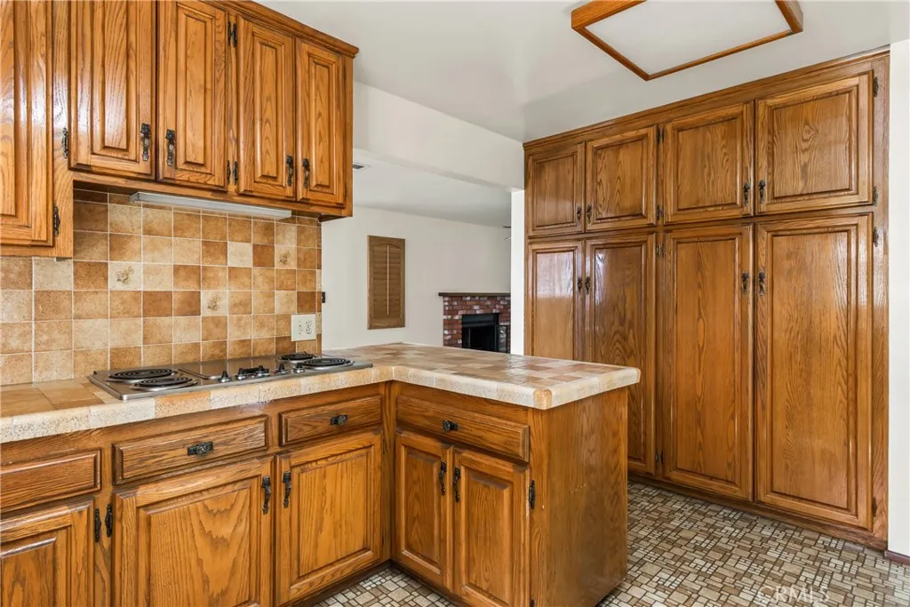 Additional image 20 of 531 N Niagara St, Burbank, CA 91505