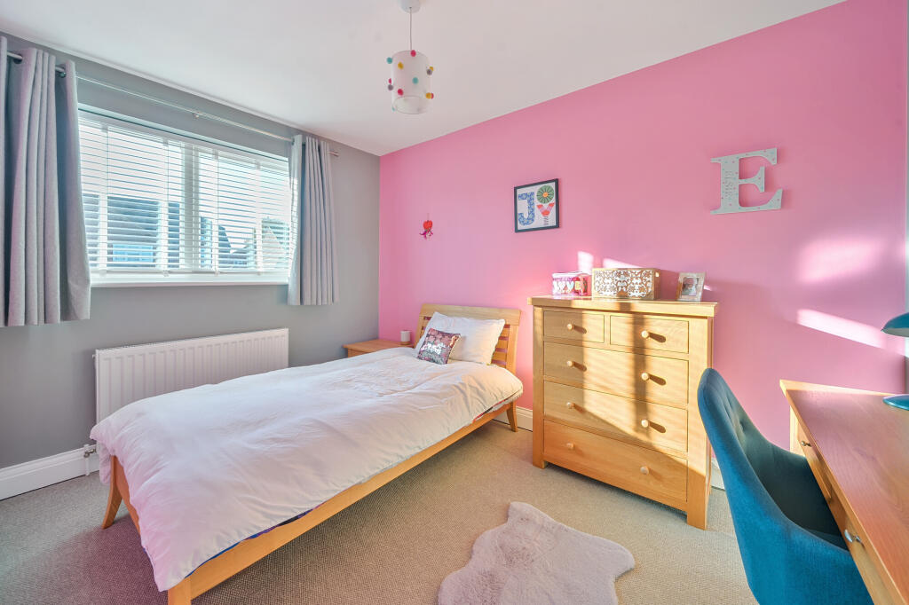 Additional image 10 of Carpenders Close, Harpenden, AL5