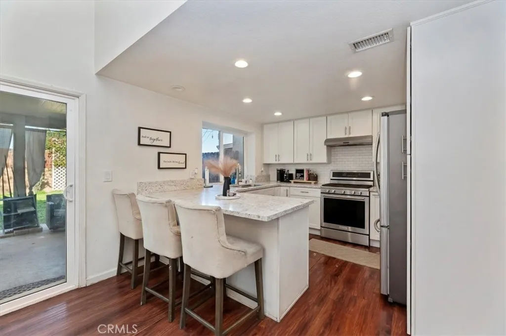 Additional image 50 of 834 Robles Pl, Corona, CA 92882