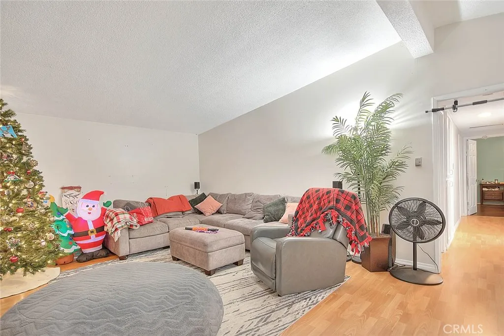 Additional image 9 of 212 E 228th St, Carson, CA 90745