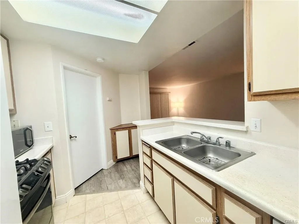 Additional image 25 of 16377 Lakeshore Dr Unit 2D, Lake Elsinore, CA 92530