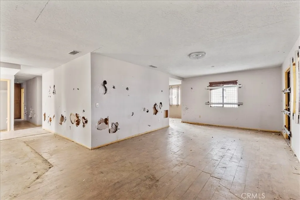 Additional image 56 of 20575 Lupine Street, Apple Valley, CA 92308