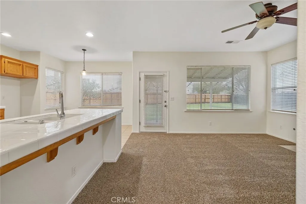 Additional image 82 of 3232 N Zion Cir, Hanford, CA 93230