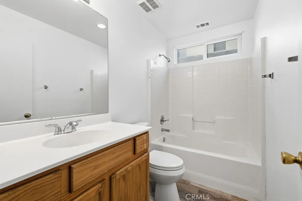 Additional image 78 of 43336 22nd St W, Lancaster, CA 93536