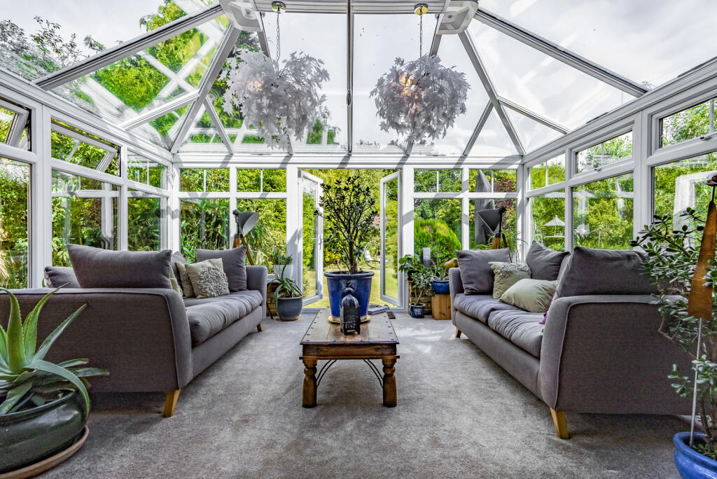 Additional image 11 of Pickford Road, Markyate, St. Albans, Hertfordshire, AL3