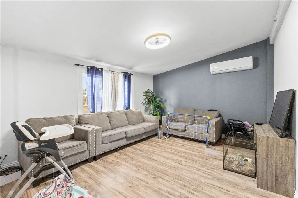 Additional image 15 of 18967 Tawney Road #A/B, Adelanto, CA 92301