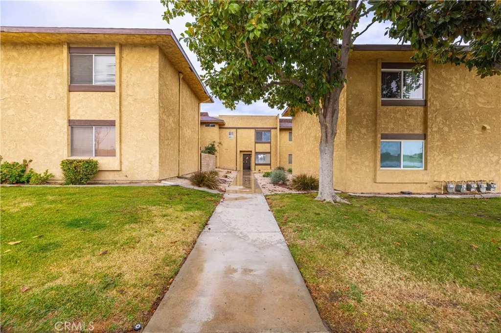 Additional image 37 of 42935 15th Street W Unit 9, Lancaster, CA 93534
