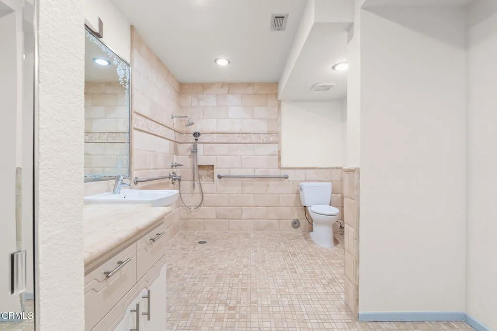 Additional image 23 of 2202 Martinique Lane, Oxnard, CA 93035