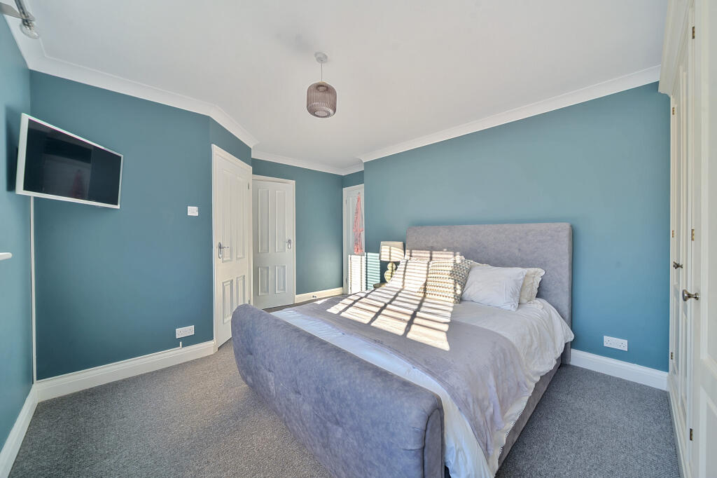 Additional image 6 of Carpenders Close, Harpenden, AL5