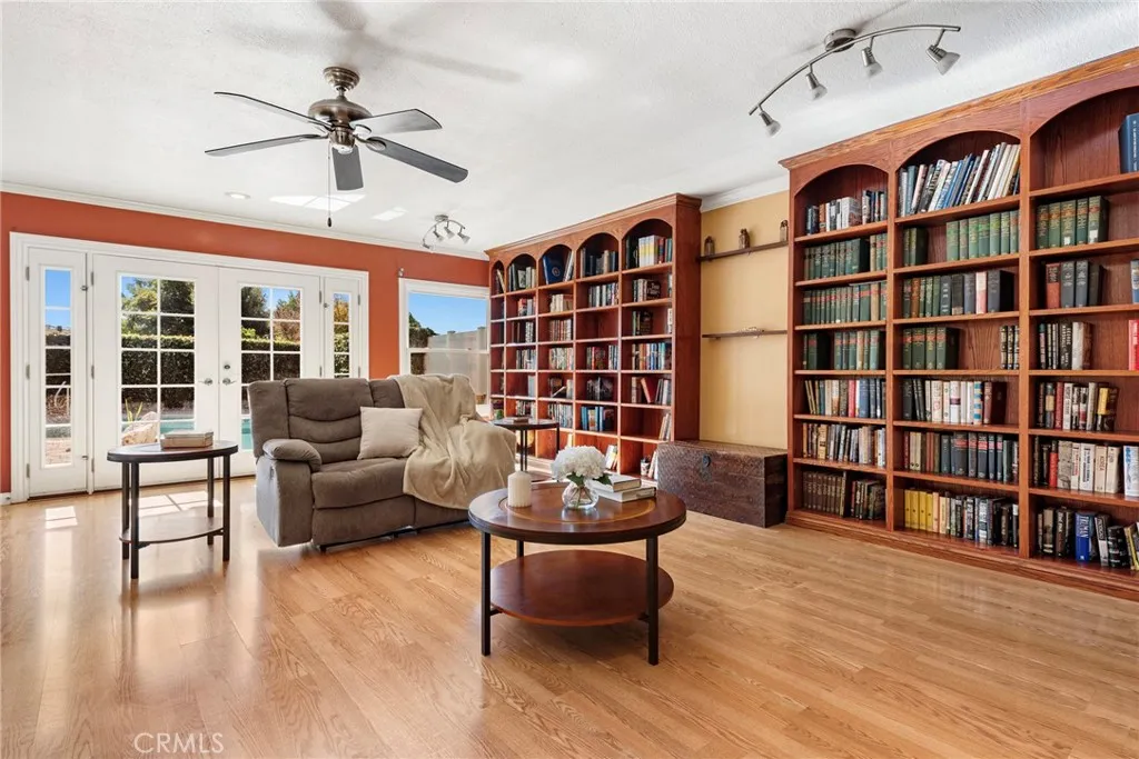 Additional image 16 of 1116 W 21st Street, Santa Ana, CA 92706