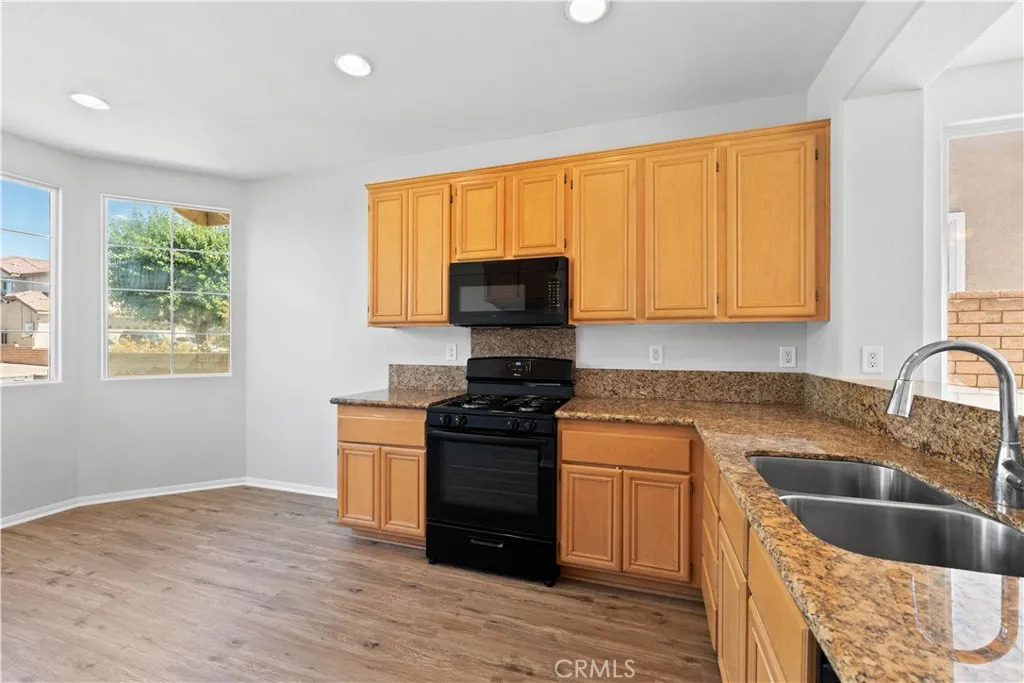 Additional image 45 of 36521 Silverado Drive, Palmdale, CA 93550