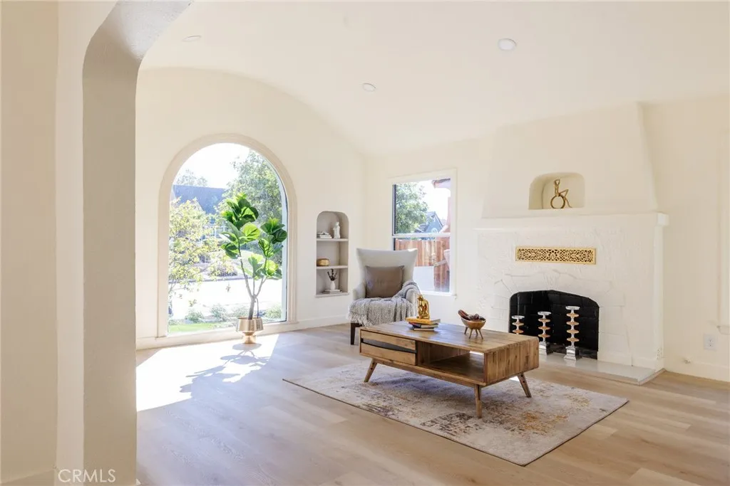 Additional image 83 of 2127 W 76th St, Los Angeles, CA 90047