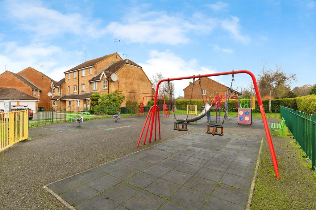 Additional image 12 of Gorseway, Hatfield