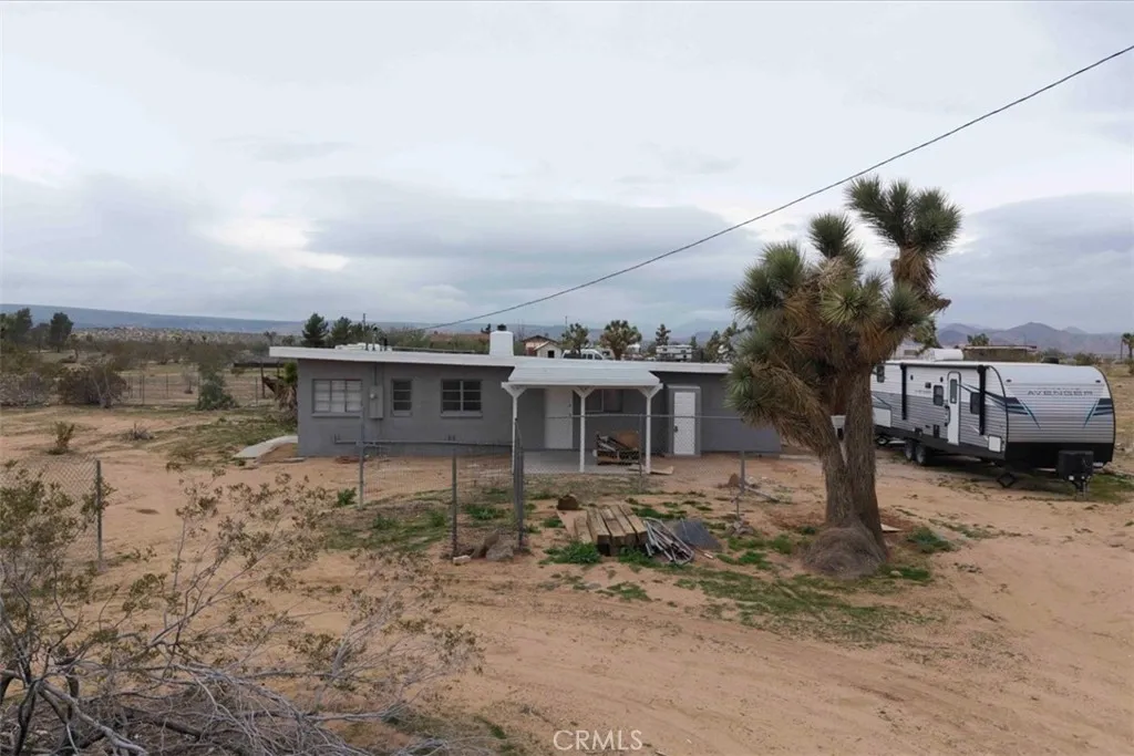 Additional image 125 of 57726 Starlight Mesa Road, Yucca Valley, CA 92284