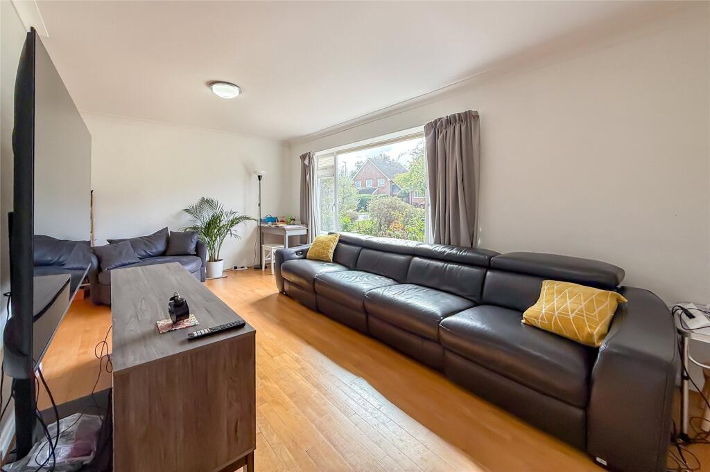 Additional image 23 of Tuffnells Way, Harpenden, Hertfordshire, AL5