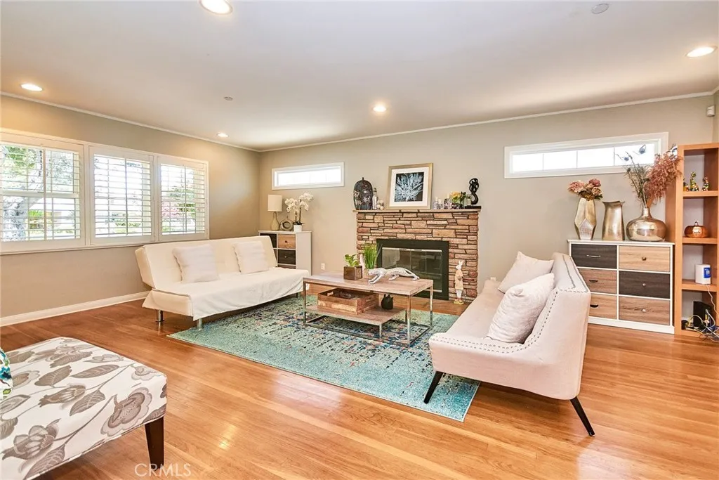 Additional image 8 of 784 Eaton Drive, Pasadena, CA 91107