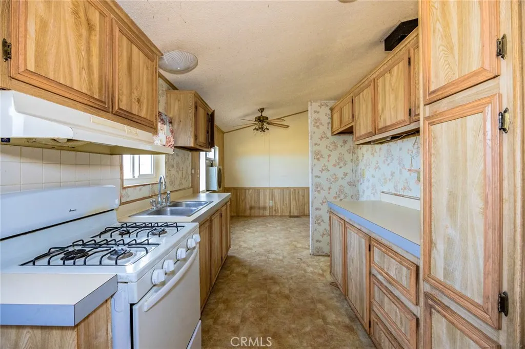 Additional image 28 of 4232 Coyote Road, Phelan, CA 92371
