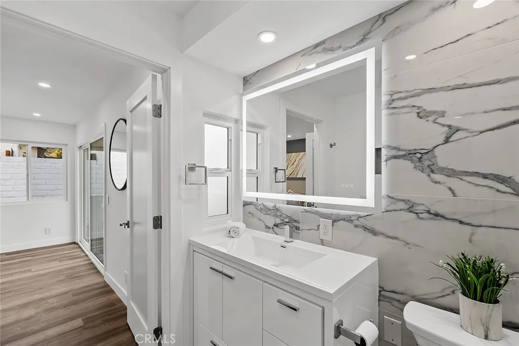 Additional image 87 of 205 Cedar Heights Dr, Thousand Oaks, CA 91360